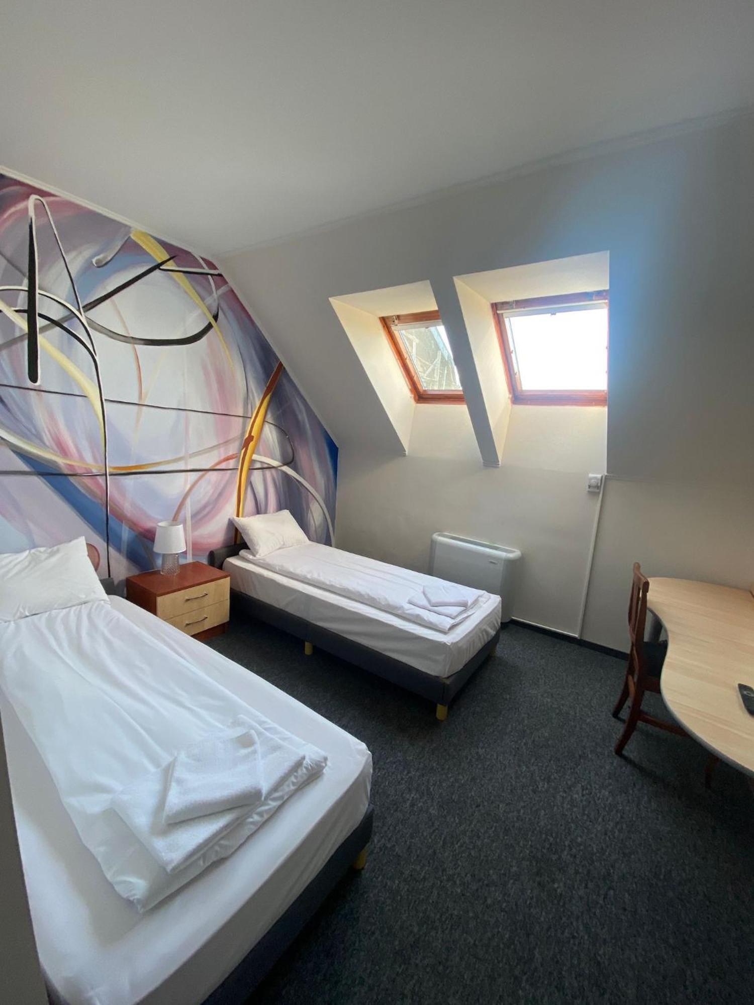 Hotel Stadion オラデア エクステリア 写真